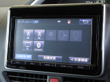 ナビゲーションは純正9インチSDナビ(NSZT-Y64T)を装着しております。AM、FM、CD、DVD再生、Bluetooth、音楽録音再生、フルセグTVがご使用いただけます。