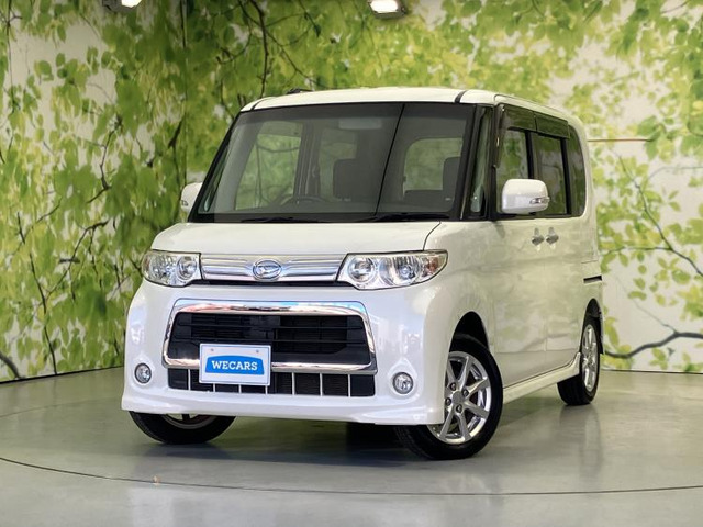 ダイハツ タントカスタム 