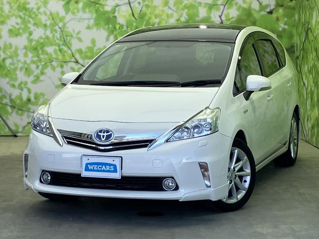 トヨタ プリウスα 