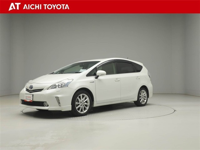 トヨタ プリウスα 