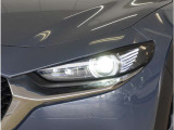 【LEDヘッドライト】省電力で長寿命の明るく運転しやすいLEDヘッドランプです。明るく照らすので暗い夜道からお客様を守ってくれます。お近くの広島マツダまでお越しください。
