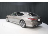 LS 500h エグゼクティブ 4WD 