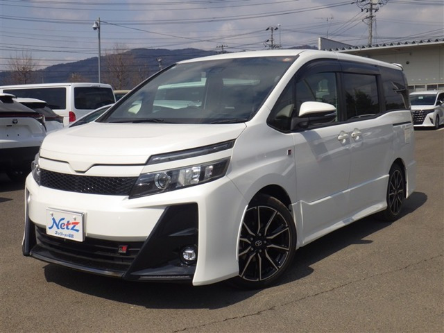 ヴォクシー 2.0 ZS GR スポーツ