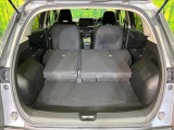 普段のお買い物や通勤、送迎等に十分な荷室スペースを確保しております。セカンドシートを倒すと、大きな荷物の積載も可能です♪