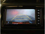 【カメラ】バックカメラが付いていますので車庫入れ時の後方確認も安心です。