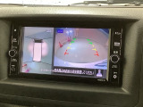 全方位モニターがついています! 車の周囲を360&deg;安全確認できるので、普段の駐車はもちろんの事、縦列駐車や幅寄せの際にも活躍してくれますよ。