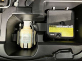 【パンク修理キット剤】こちらのお車にはパンク修理キット剤ついております♪