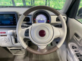 【純正革巻きステアリング】上質な革を使用することで、手にしっかり馴染みとても運転しやすいハンドルです♪