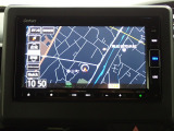 ホンダ純正ナビなのでダッシュボードにスッキリと収まっています。ナビの案内があれば土地勘の無い所でも道に迷わず安心!見知らぬ土地へのドライブも一層楽しくなります!