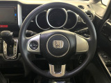 ステアリングも使用感が少なく、きれいな状態となっております♪