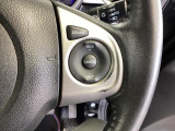 クルーズコントロールを装備しています。高速道路などで一定の速度で走ってくれるので運転が楽ですよ!速度を設定できますので、スピードの出しすぎにも注意できます。