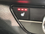 フロント両席にはシートヒーターが付いています!寒い日に便利な装備ですね。