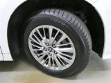 タイヤは4本新品取替済み!タイヤの事は気にせず、安心して乗っていただけます。