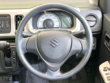 ステアリングも使用感が少なく、きれいな状態となっております♪