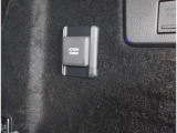 非常時やキャンプなどに役立つAC100Vコンセント付きです。