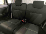 後部座席です。座り心地も足元もゆったり♪♪