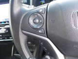 ハンドルでオーディオ操作が可能なのは嬉しいポイント♪カーライフが充実します!
