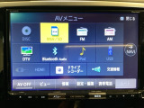 ドライブの必需品。見やすい・使いやすいメモリーナビを搭載。Bluetooth機能もついているのでお持ちのスマートフォンと連携させて、さらに便利に利用が可能です。