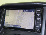 ナビゲーション付です。 ナビがあると便利、ラクラク何処でもいけます。 ナビが有るのと無いのとでは大きな違いですね。