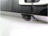 バックカメラが付いているので後方確認が非常にしやすいです。今や運転初心者も熟練者も必須装備!ついていて損はないですね♪