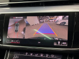 ●サラウンドビューカメラ:専用のカメラにより、上から見下ろしたような視点で360度クルマの周囲を確認することができます☆死角部分も確認しやすく、狭い場所での切り返しや駐車もスムーズに行えます。