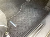 純正フロアマット!