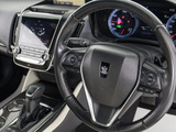 使いやすさや安全性を追求したステアリング周り!高級車ゆえにスイッチ類が多いのも特徴ですね!考え尽くされた配置ですぐに使いこなす事が出来ますのでご安心下さい!是非、体感してみて下さい!!