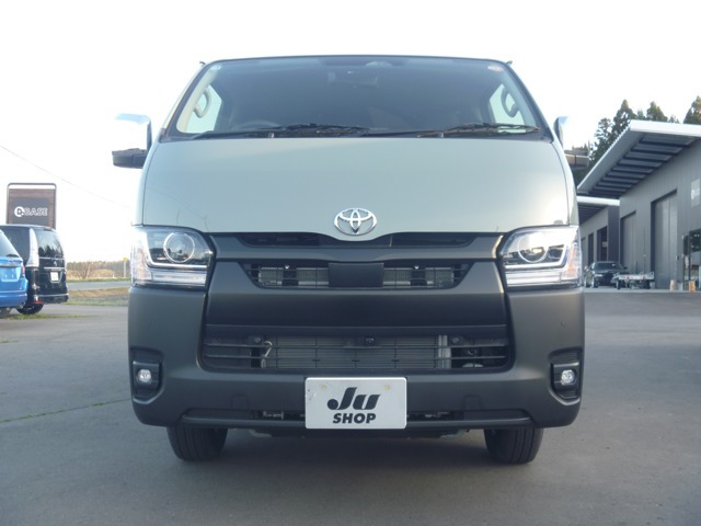 トヨタ ハイエースバン 