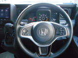 安全運転システムホンダセンシング装備!オーディオリモートコントロールボタン付き♪ハンドルを握ったまま操作できます☆