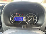 視認性の良いメーターまわり。燃費などもご確認いただけます!