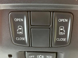 【両側パワースライドドア】スマートキーや運転席のスイッチで後席両側スライドドアの開閉が可能♪電動だから力を入れてドアを開ける必要が無く、小さなお子様でも簡単に開け閉めでき快適です♪