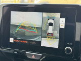 ★全周囲360&deg;モニター★クルマの周囲を直感的に把握。クルマを真上から見ているような映像を。
