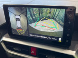 【パノラミックビューモニター】専用のカメラにより、上から見下ろしたような視点で360度クルマの周囲を確認することができます☆死角部分も確認しやすく、狭い場所での切り返しや駐車もスムーズに行えます。