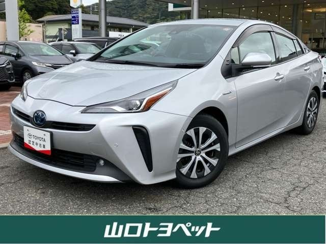 トヨタ プリウス 