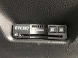 ETCがついているので、有料道路を利用する際に料金所の通過がスムーズです♪