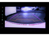 【バックカメラ】後方の映像がモニターで確認できます。駐車が苦手な方にお勧めの補助機能です。
