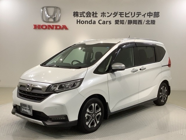 フリード 1.5 ハイブリッド クロスター 