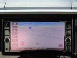 【ナビ】メモリーナビ(MM518D-W)付きです。目的地を設定すれば初めての場所でも簡単に行くことができます。もちろん音楽だって聴けちゃいます♪