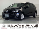 ガソリン車のフィット HOMEです。スマートキー、オートエアコン等の快適装備に加え、ホンダセンシングを搭載した1台です。