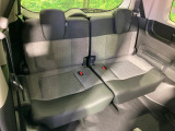 3列目シートはもちろん状態良好☆大人でもゆったりと座って頂けますので、大人数でのお出かけもラクラクです♪ご家族で、気の知れた仲間で、ドライブに行くのが楽しみですね♪