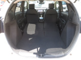 後部座席を収納するとご覧のとおり!大容量の荷室が完成です!