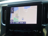 何処へでも行きたい場所へ、安心のトヨタ純正メモリーナビを装備しています。