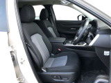 【運転席パワーシート&ドライビングポジションメモリー機能】運転手にあったシートパターン設定可能です。