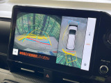 【パノラミックビューモニター】専用のカメラにより、上から見下ろしたような視点で360度クルマの周囲を確認することができます☆死角部分も確認しやすく、狭い場所での切り返しや駐車もスムーズに行えます。