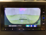リアカメラ付で、後方をナビ画面で確認。車庫入れも安心です。もちろん、バックギアと連動しています。