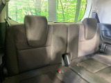 3列目シートはもちろん状態良好☆大人でもゆったりと座って頂けますので、大人数でのお出かけもラクラクです♪ご家族で、気の知れた仲間で、ドライブに行くのが楽しみですね♪