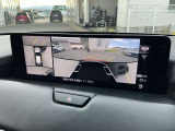 駐車時に安心な360&deg;ビューモニターが装備されています!