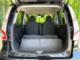 普段のお買い物や通勤、送迎等に十分な荷室スペースを確保しております。セカンドシートを倒すと、大きな荷物の積載も可能です♪