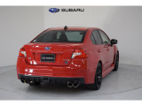 WRX STI 2.0 タイプ RA-R 4WD 