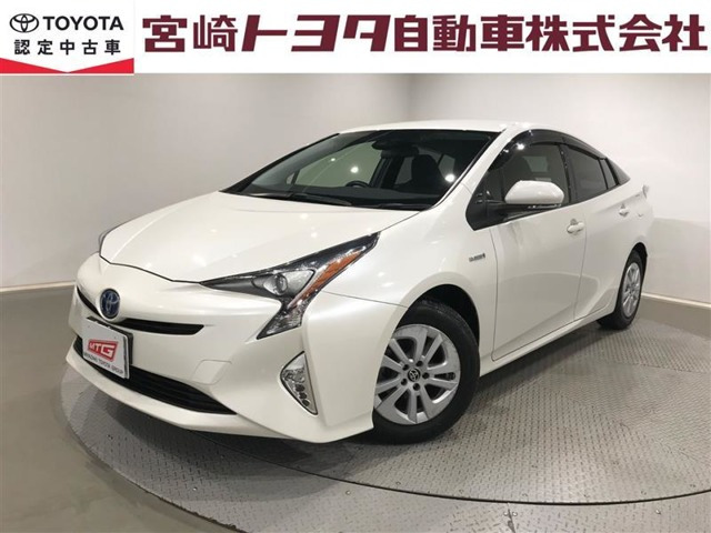 トヨタ プリウス 